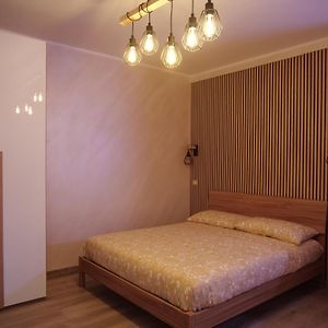 Private Bathroom King Room